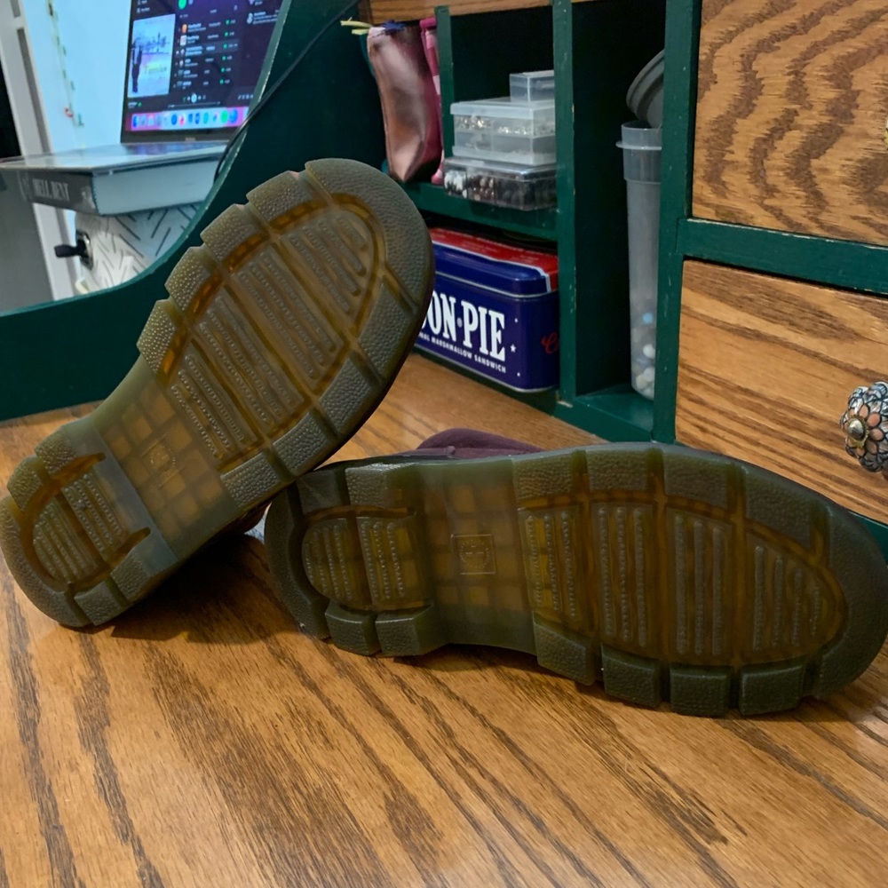 docs - Picture 4 of 7